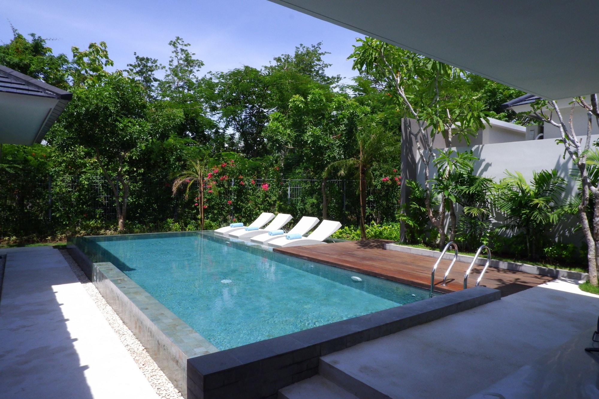 Cross Bali Breakers Hotel จิมบาราน ภายนอก รูปภาพ